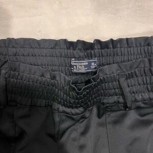 Abercrombie black pull on pants with removable tie belt